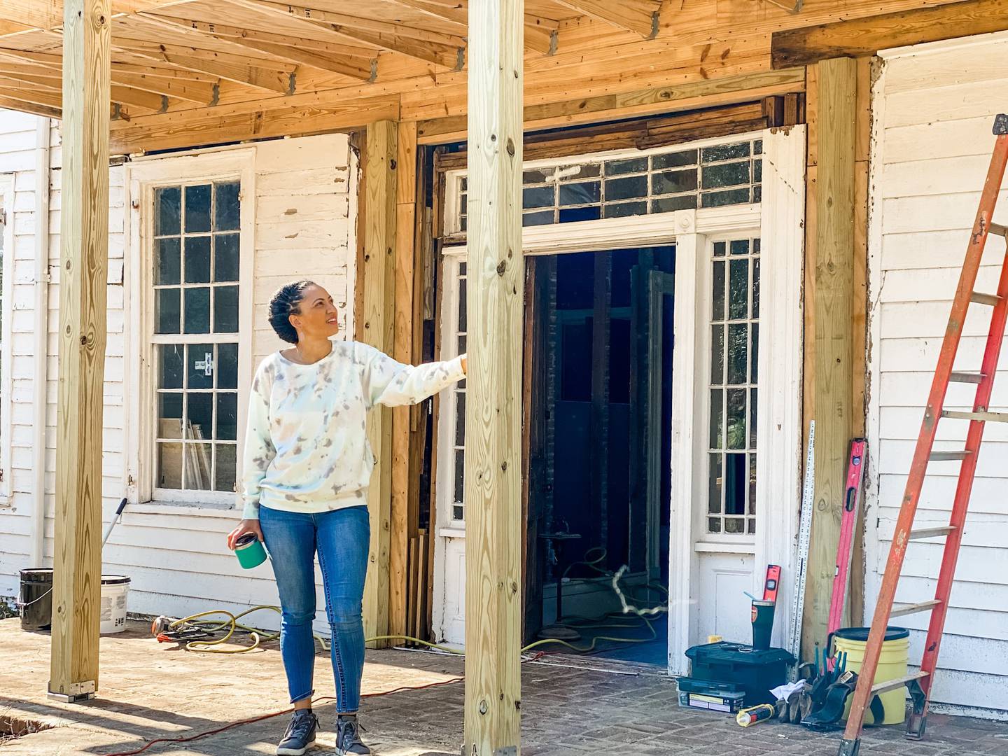 This midwife is building Alabama’s first freestanding birth center